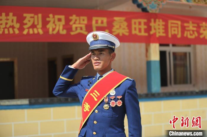 護西藏“江南”森林生態(tài)安全、提升專業(yè)技能兩位消防員獲個人三等功