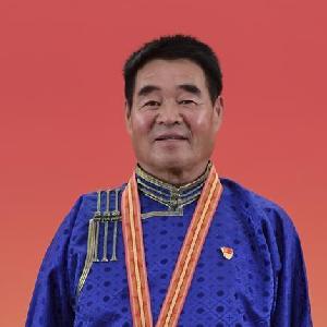 （奮斗百年路　啟航新征程·“七一勛章”獲得者·圖文互動(dòng)）（2）“草原之子”廷·巴特爾：讓草原綠起來，幫牧民富起來